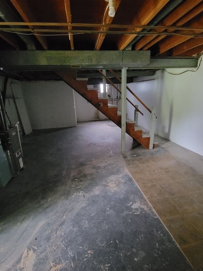 Building Photo - 2741 N 76th St