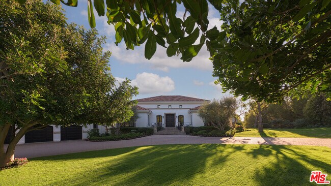 Building Photo - 6110 Merritt Dr