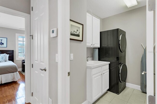 Building Photo - 357 Tierra Mar Ln