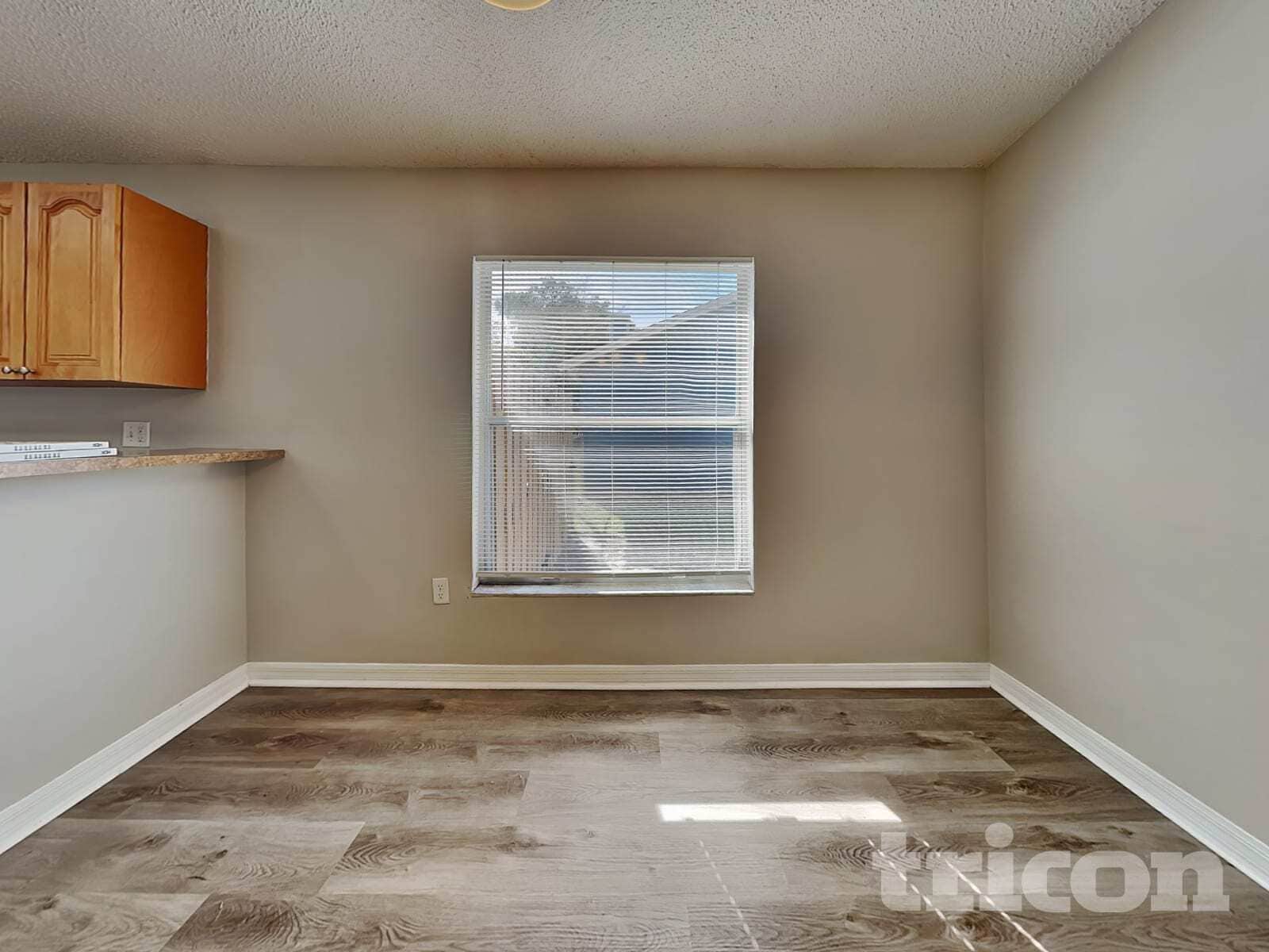 Building Photo - 914 Whisper Lake Dr