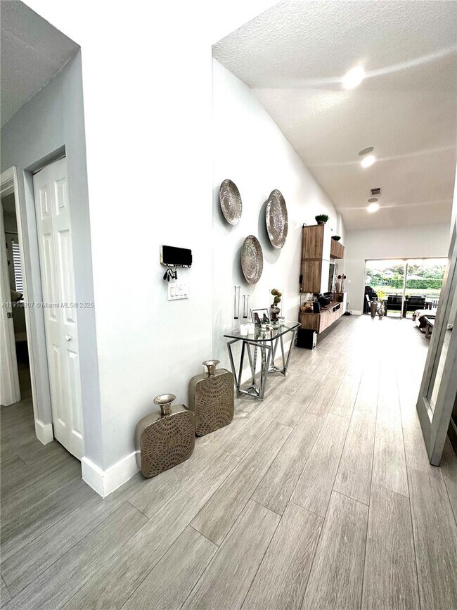 Building Photo - 3501 SW 142nd Ave