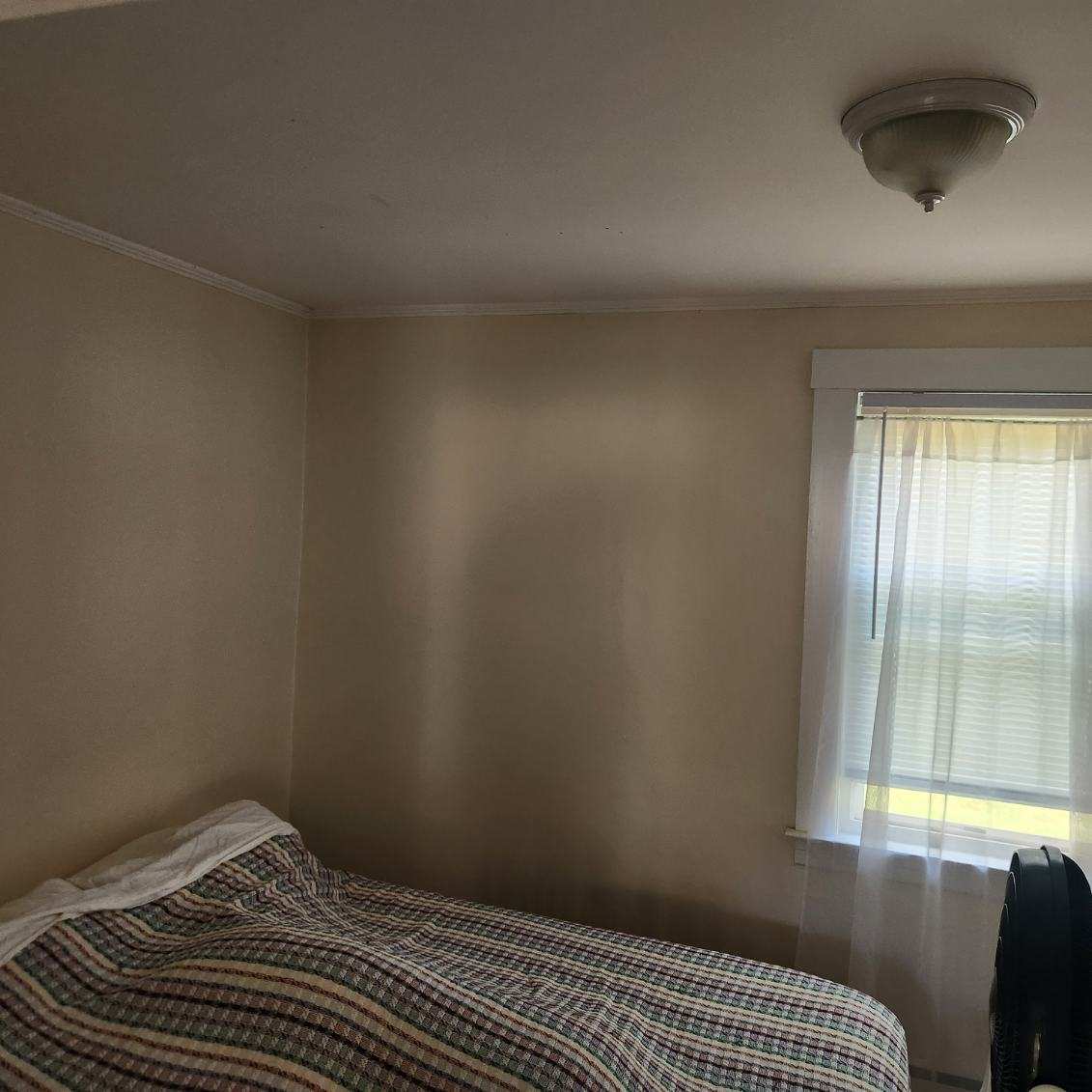 Building Photo - 18 Church St