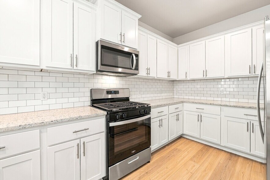 Building Photo - 12716 Torretta Wy