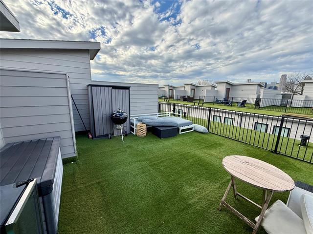 Building Photo - 4211 Delano Pl