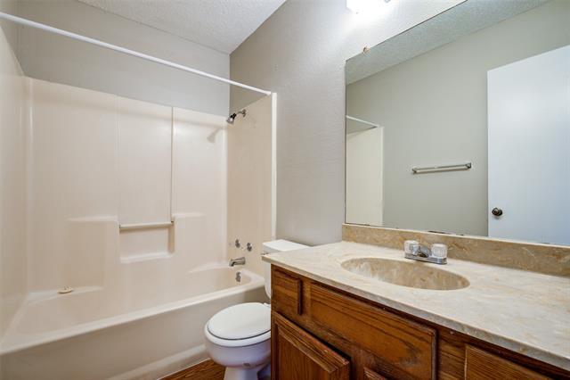 Building Photo - 3061 Olympia Dr