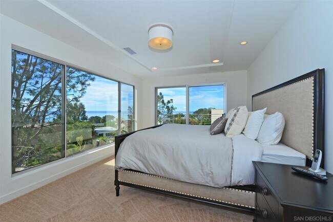 Building Photo - 13721 Pine Needles Dr