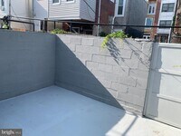 Building Photo - 1819 Sigel St