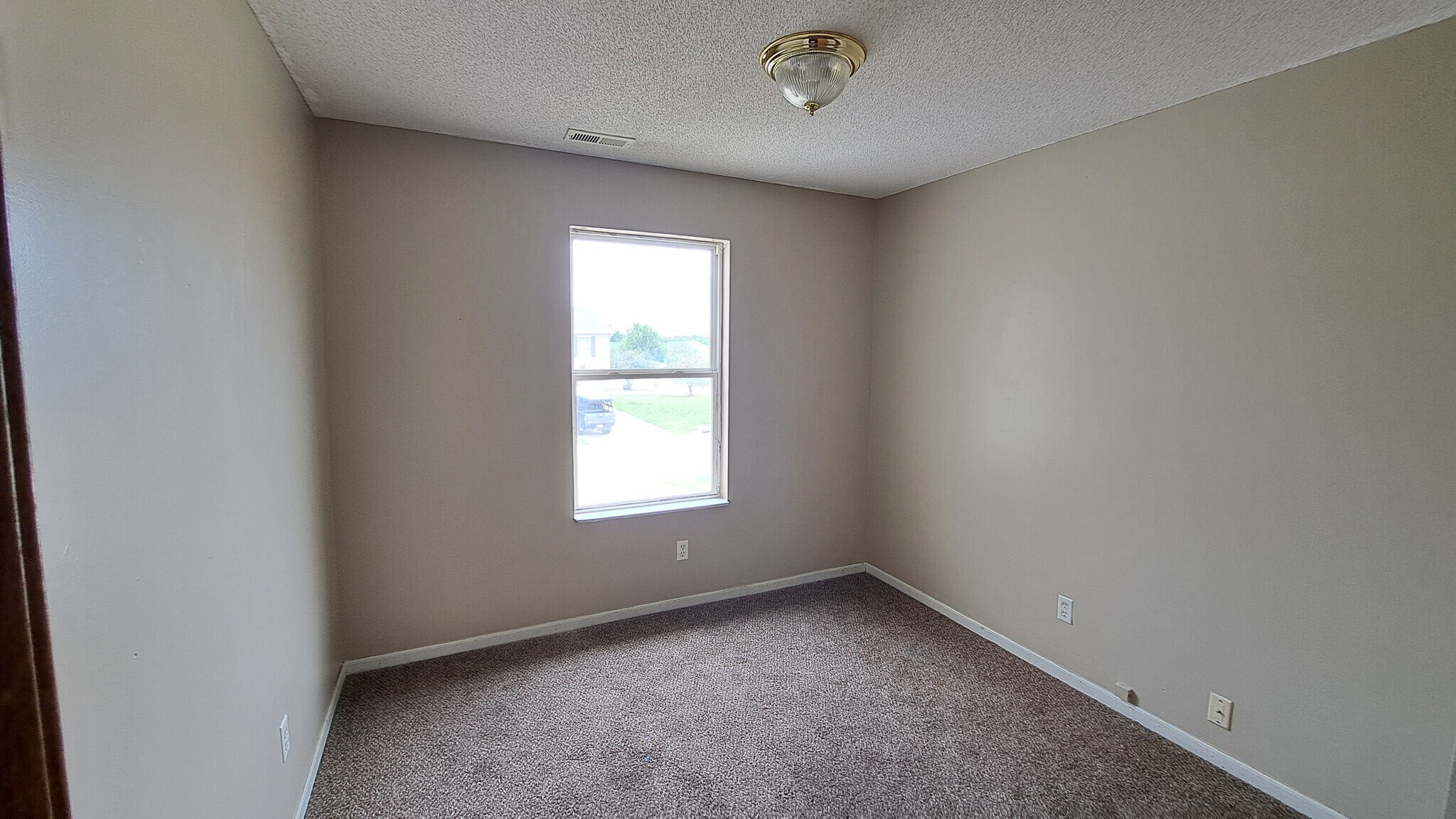 Building Photo - 312 Wesleyan Terrace