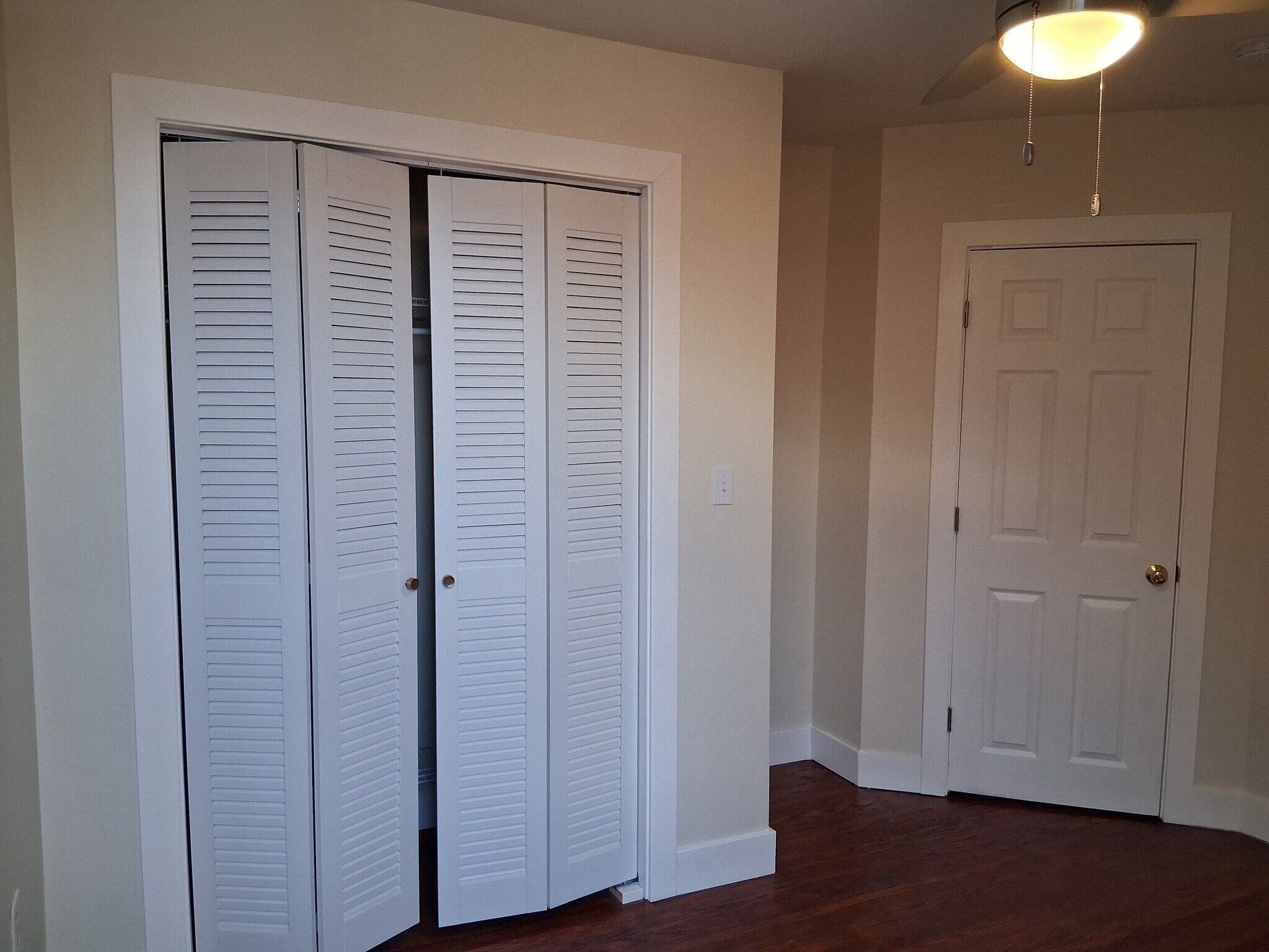 Building Photo - 6643 Sprague St