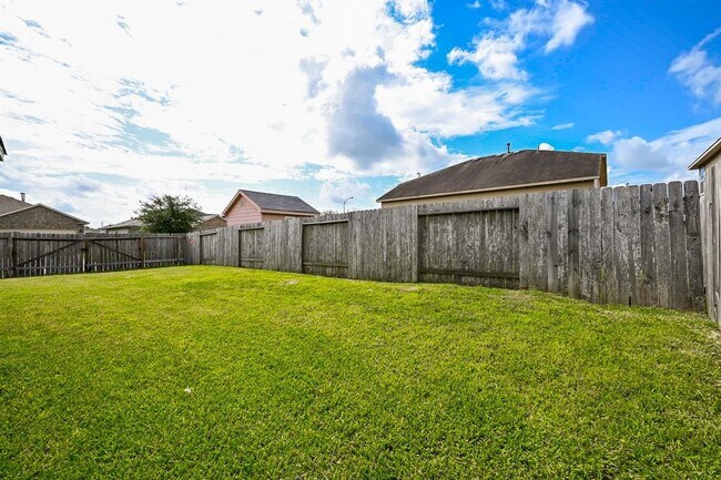 Building Photo - 20603 Flintoff Ln