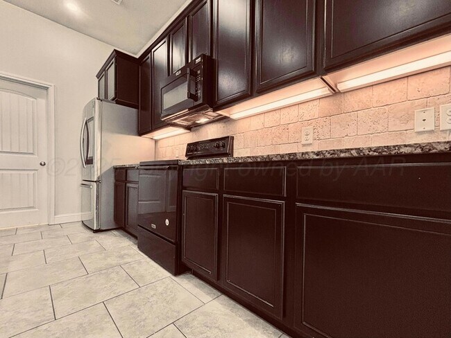 Building Photo - 9407 Cagle Dr