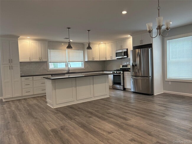 Building Photo - 17 Dunes Ln