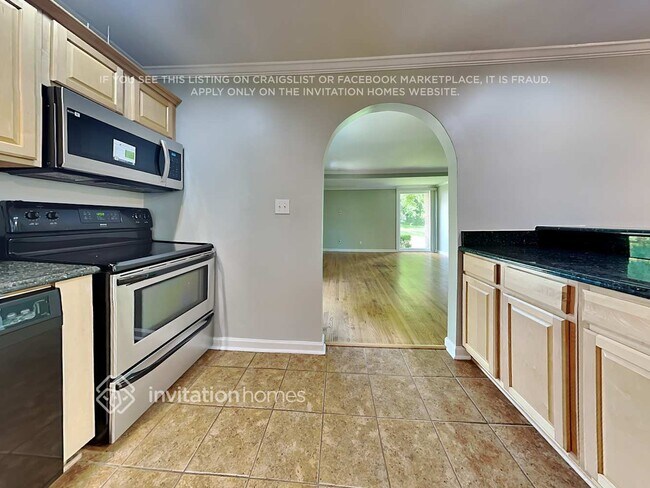 Building Photo - 4721 Murrayhill Rd