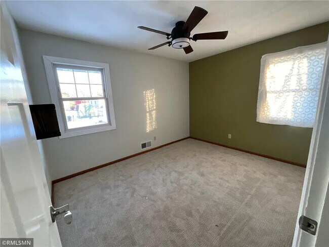 Building Photo - 1436 Selby Ave