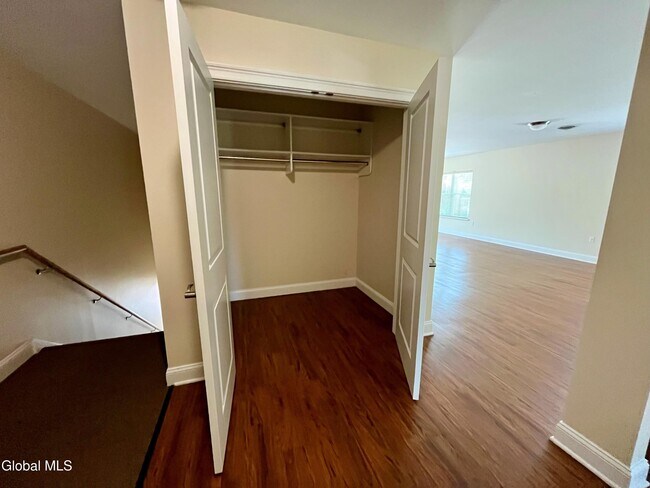 Building Photo - 60 Weibel Ave