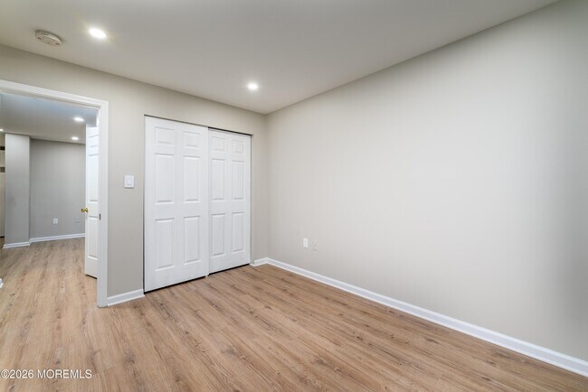 Building Photo - 114 Watson Ave