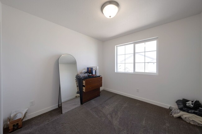 Building Photo - 5659 Coastal Ridge Ln