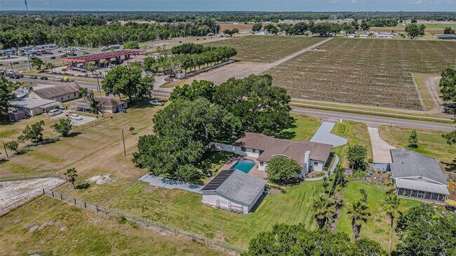 Building Photo - 5302 Turkey Creek Rd