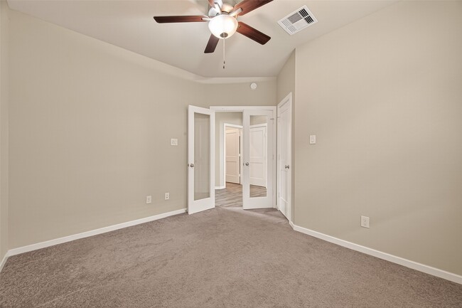 Building Photo - 10549 Wild Chives