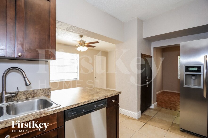 Building Photo - 2540 NW 159th St