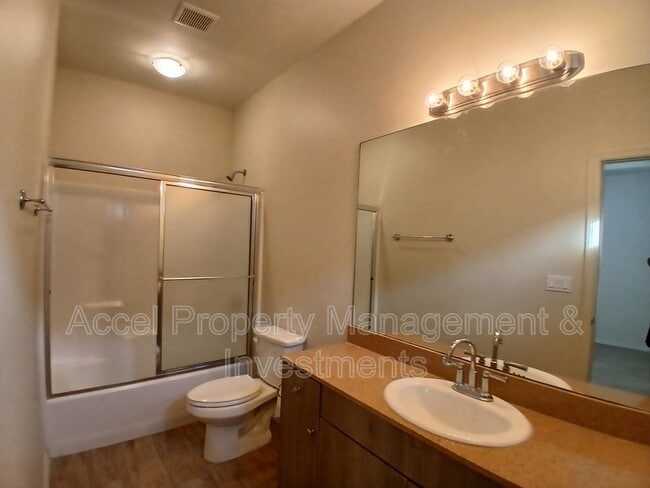 Building Photo - 3713 Whitewing Ave