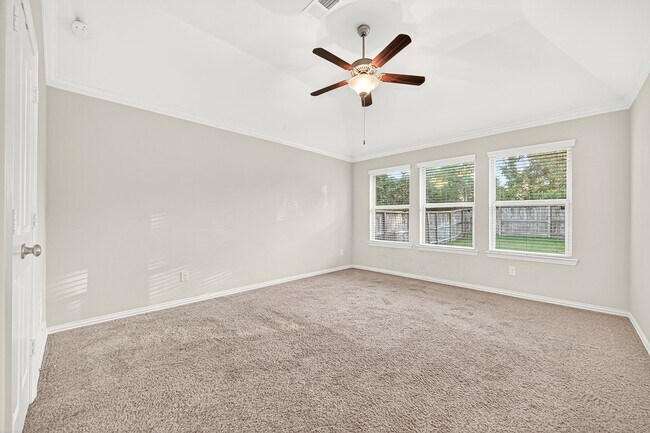 Building Photo - 2803 Monarch Xing