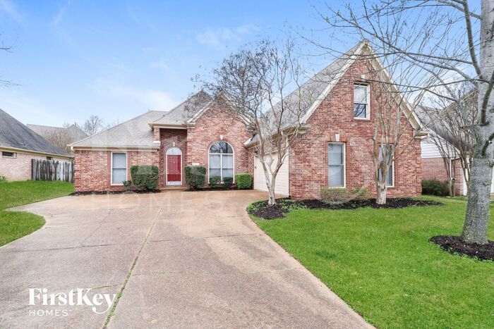Primary Photo - 9330 Sarsen Dr