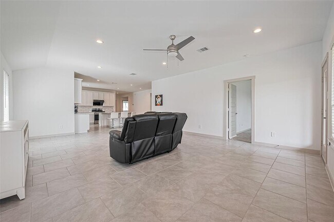 Building Photo - 29518 Paytons Park Ct