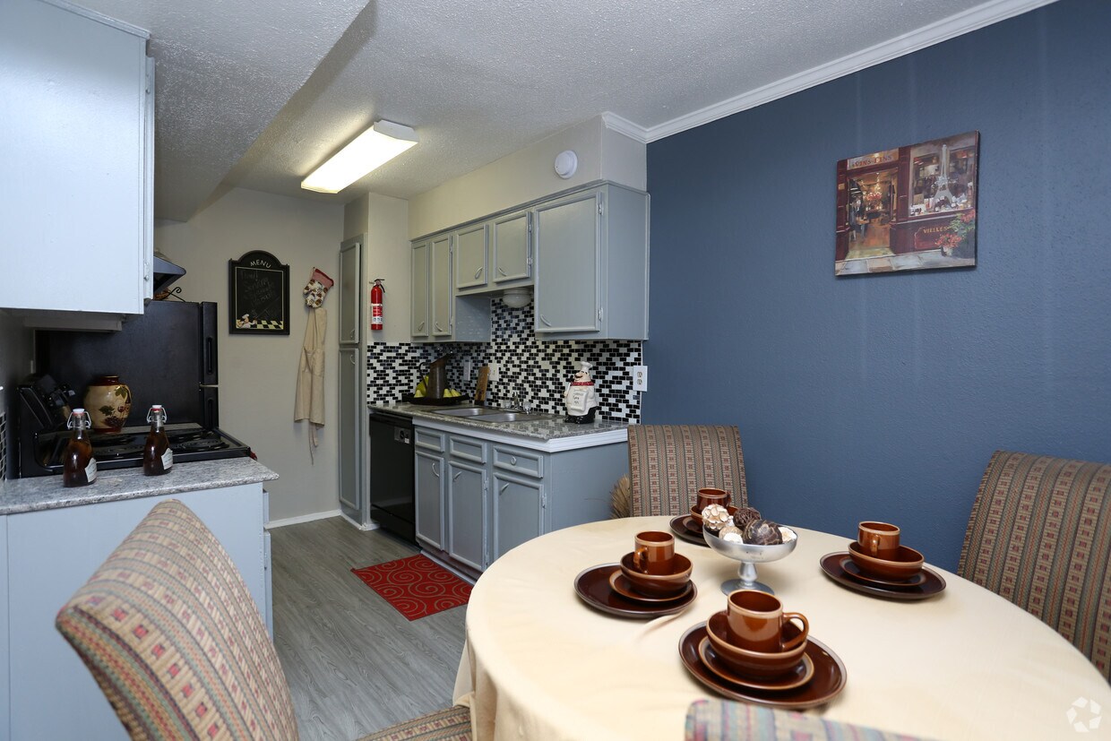 Cheap Dining Room Sets Houston Tx Zip Code