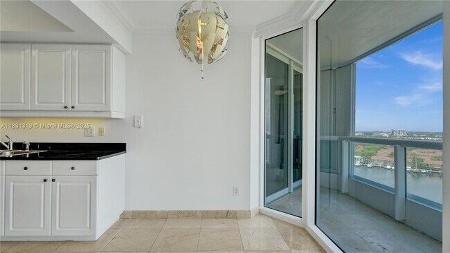 Building Photo - 21055 Yacht Club Dr