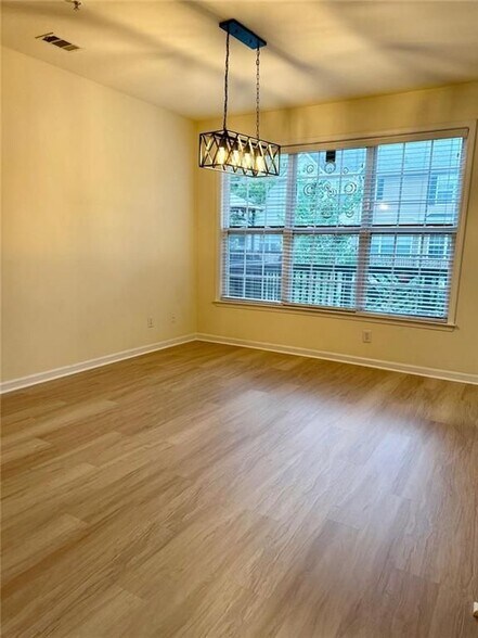 Building Photo - 11279 Musette Cir