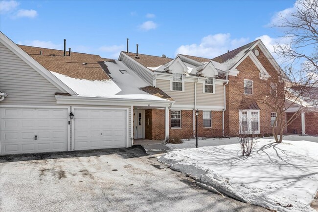 Building Photo - 67 Beechmont Ct