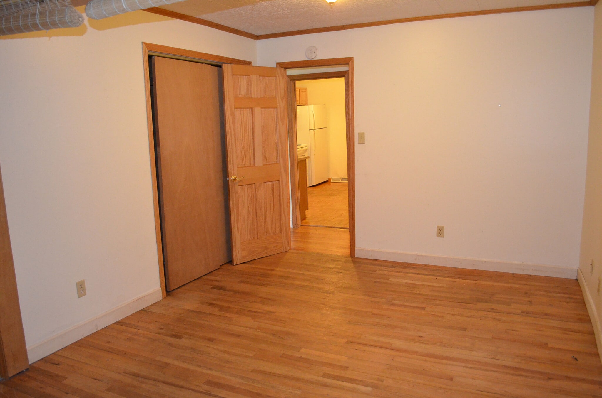 Building Photo - 5681 Fullview Heights Dr