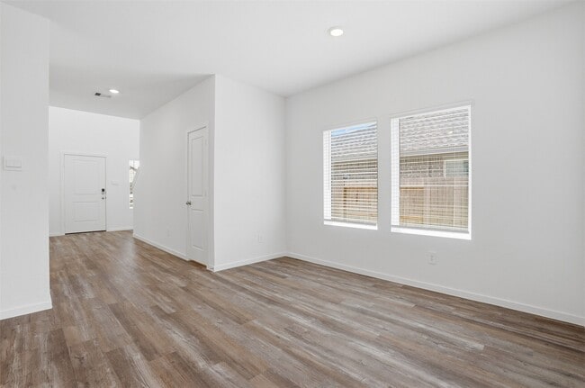 Building Photo - 3005 Teal Breeze Ln