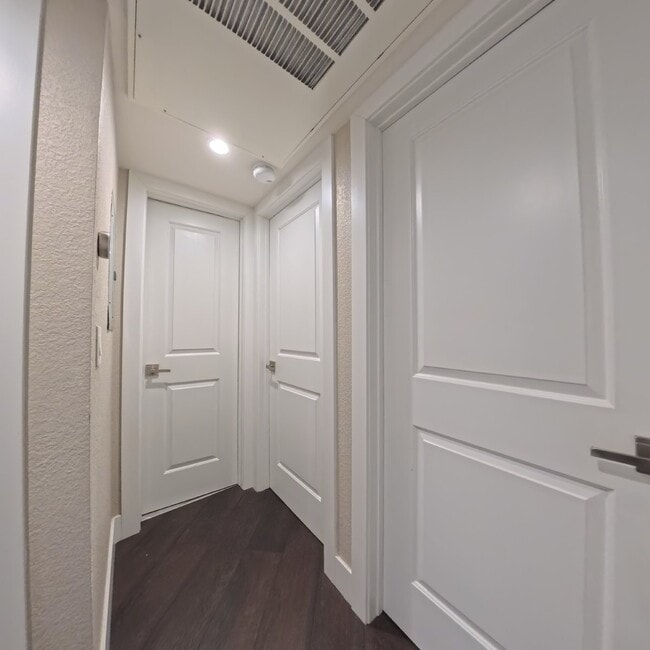 Building Photo - Highly Remodeled | 2nd Floor | Storage Room