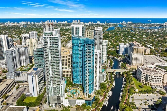 Building Photo - 333 Las Olas Way