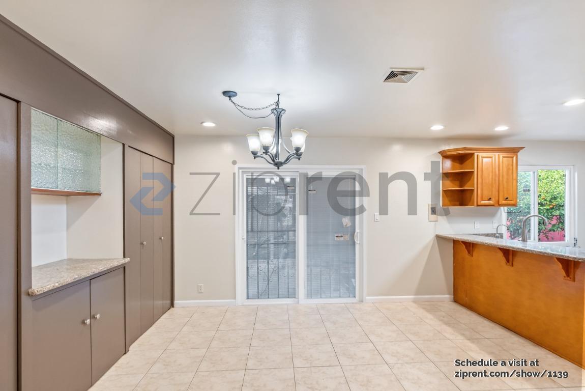 Building Photo - 685 Carmar St