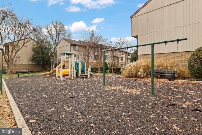 Building Photo - 1751 Westwind Way