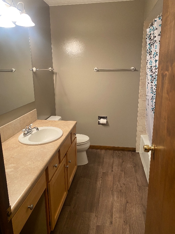 Building Photo - 4219 Woodpark Dr