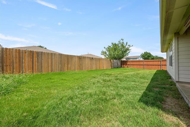 Building Photo - 3110 Eastwood Dr