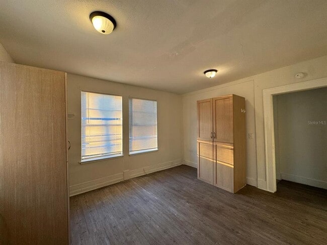 Building Photo - 4201 Cepeda St