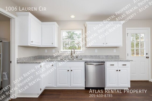 Building Photo - 1006 Lauren Cir E