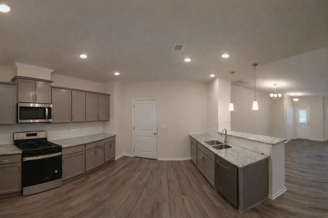 Building Photo - 233 Parker Sta Ave