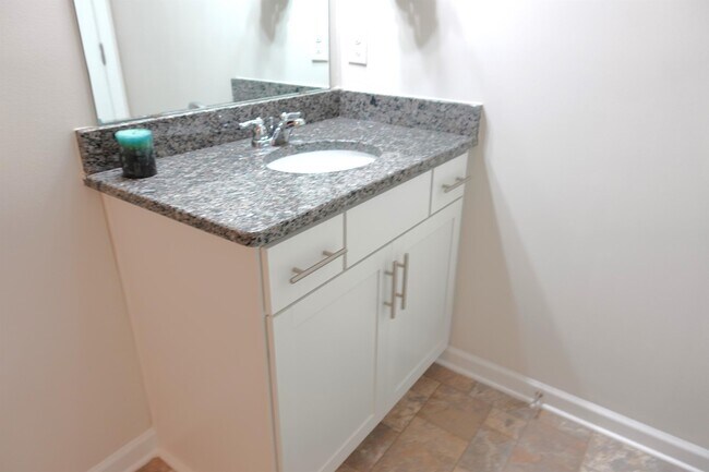 Building Photo - 24 Noble Wing Ln