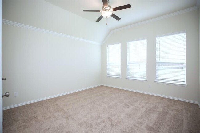 Building Photo - 10702 Balivcar Ct