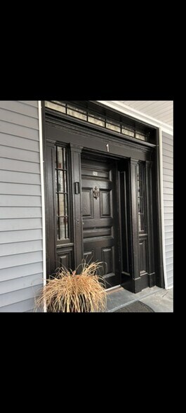 Building Photo - 265 Phillipsburg Rd