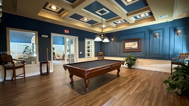 Building Photo - 6831 SW 44th St