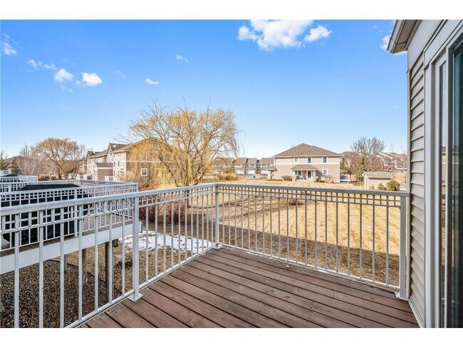 Building Photo - 5046 Yuma Ln N