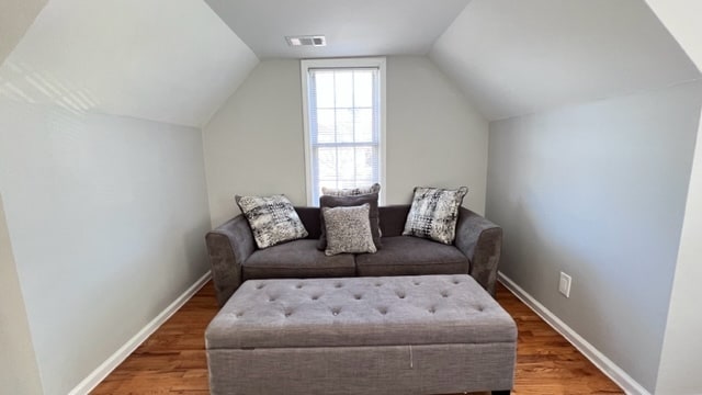 Building Photo - 2003 Clearstream Overlook