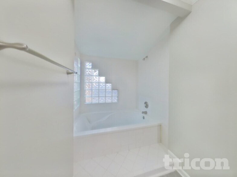 Building Photo - 11975 Cornelius St